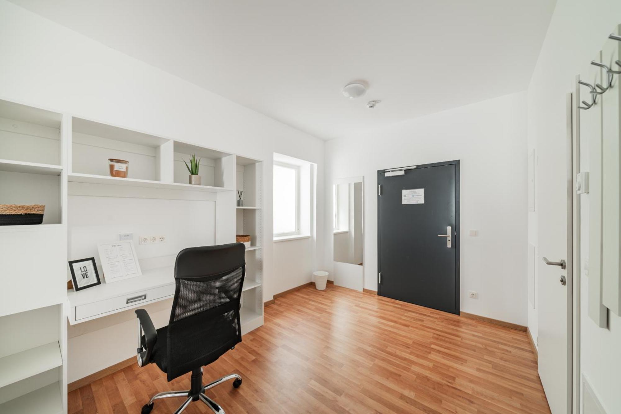 Suits Wiener Neustadt